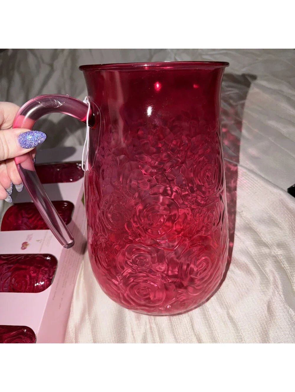 Paris Hilton Hot Pink Roses  4 Quart Acrylic Pitcher & 4 cup combo NWT